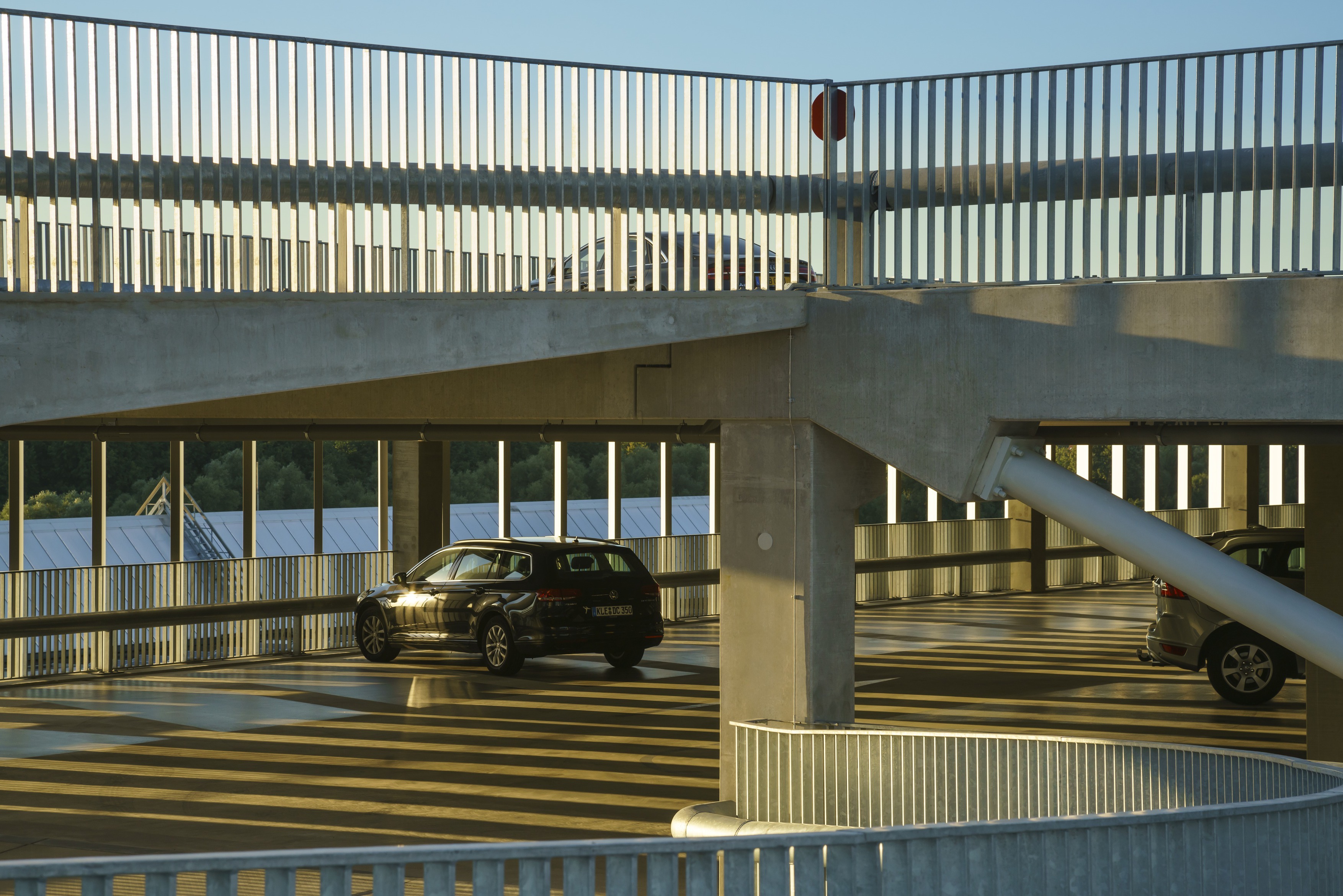 769 Parkeergebouw RAI Amsterdam N23 a4