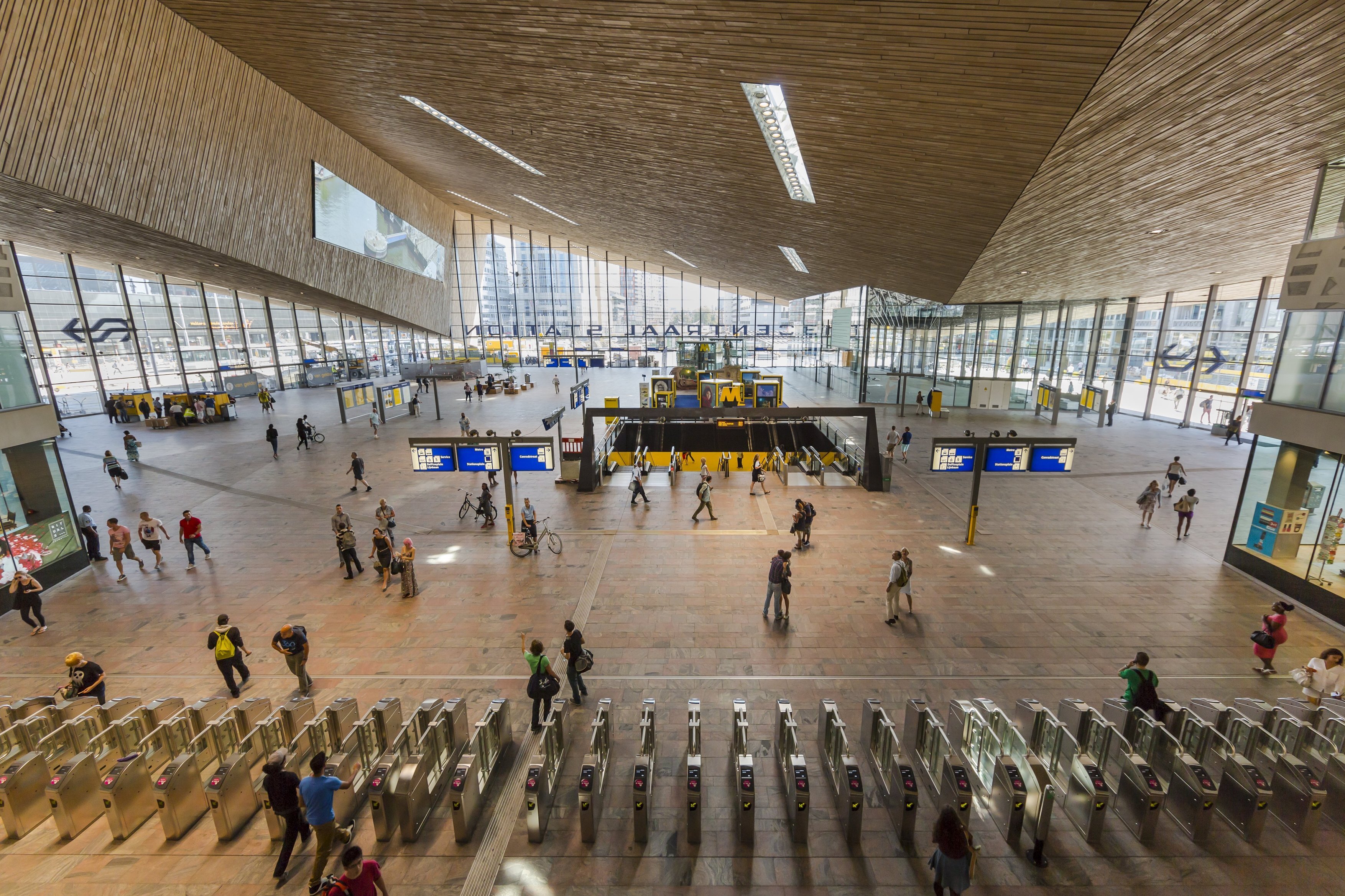480 Rotterdam Centraal Station N78 a4