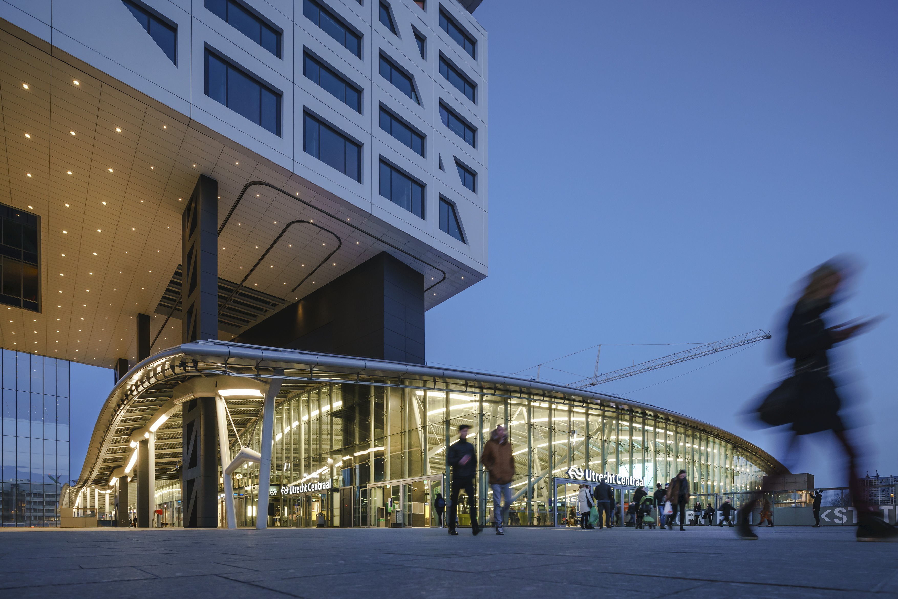 483 OVT Utrecht Centraal N12 a4