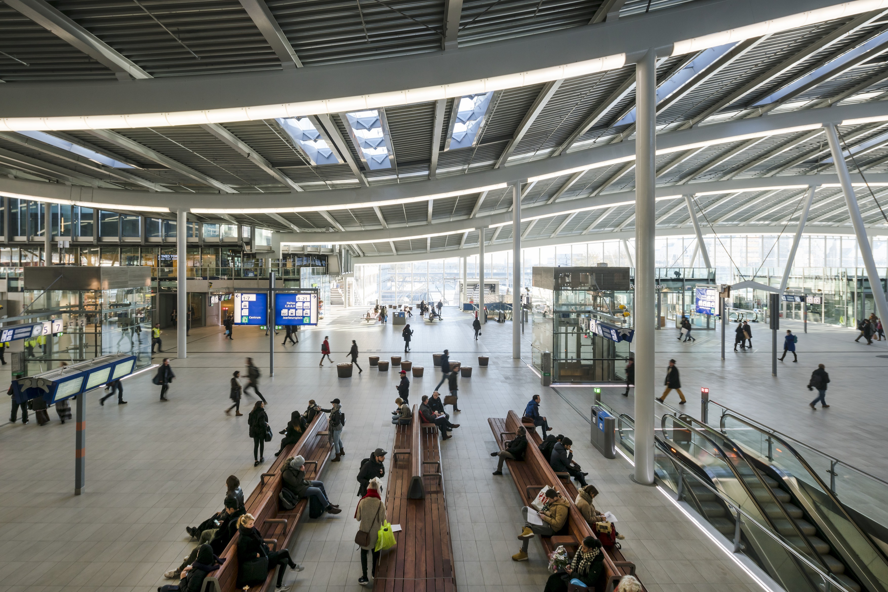 483 OVT Utrecht Centraal N14 a4